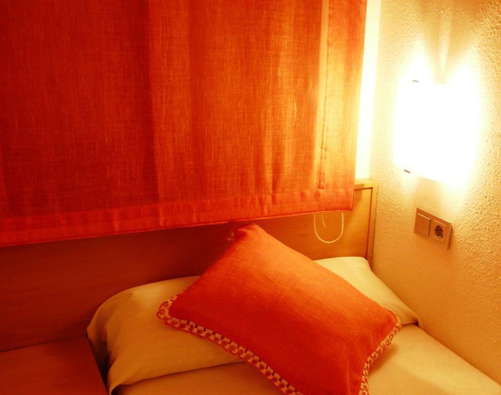 Apartamento Turistico Guara Casa Castro Barbastro Room photo