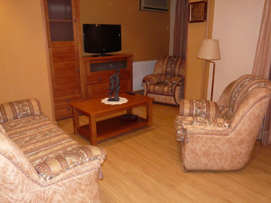 Apartamento Turistico Guara Casa Castro Barbastro Exterior photo